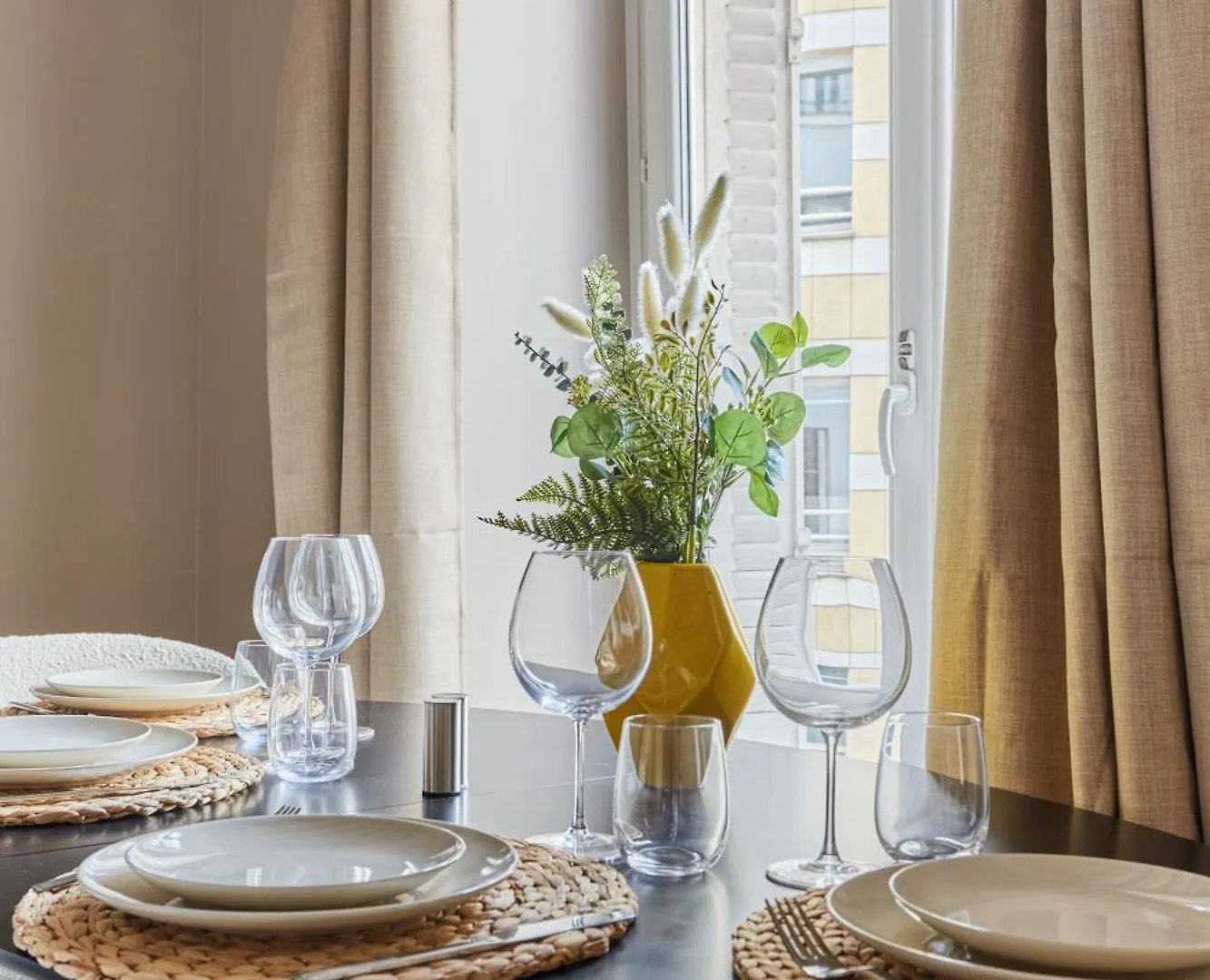 아파트 Coeur De Paris - Grand Appartement Climatise 3 Br