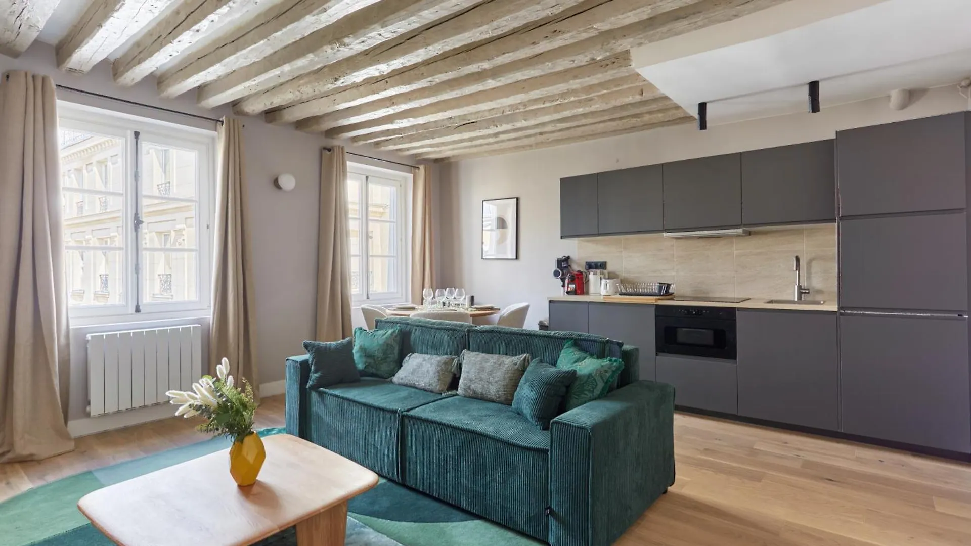 Coeur De Paris - Grand Appartement Climatise 3 Br