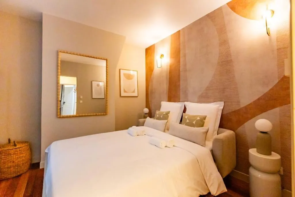Apartment Coeur De Paris - Grand Appartement Climatise 3 Br