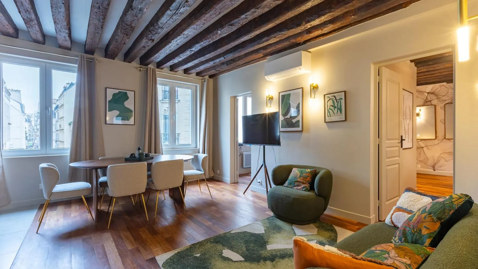 Coeur De Paris - Grand Appartement Climatise 3 Br 0*,