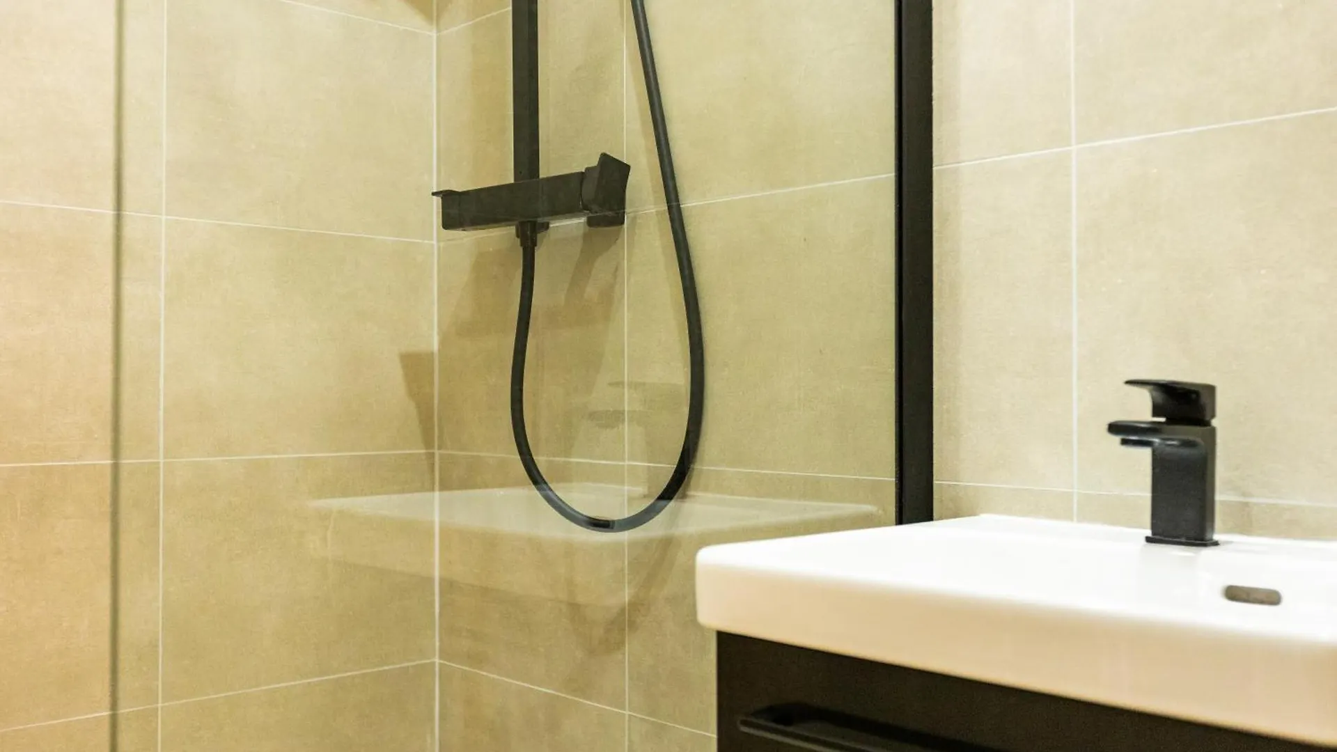 Coeur De Paris - Grand Appartement Climatise 3 Br Γαλλία