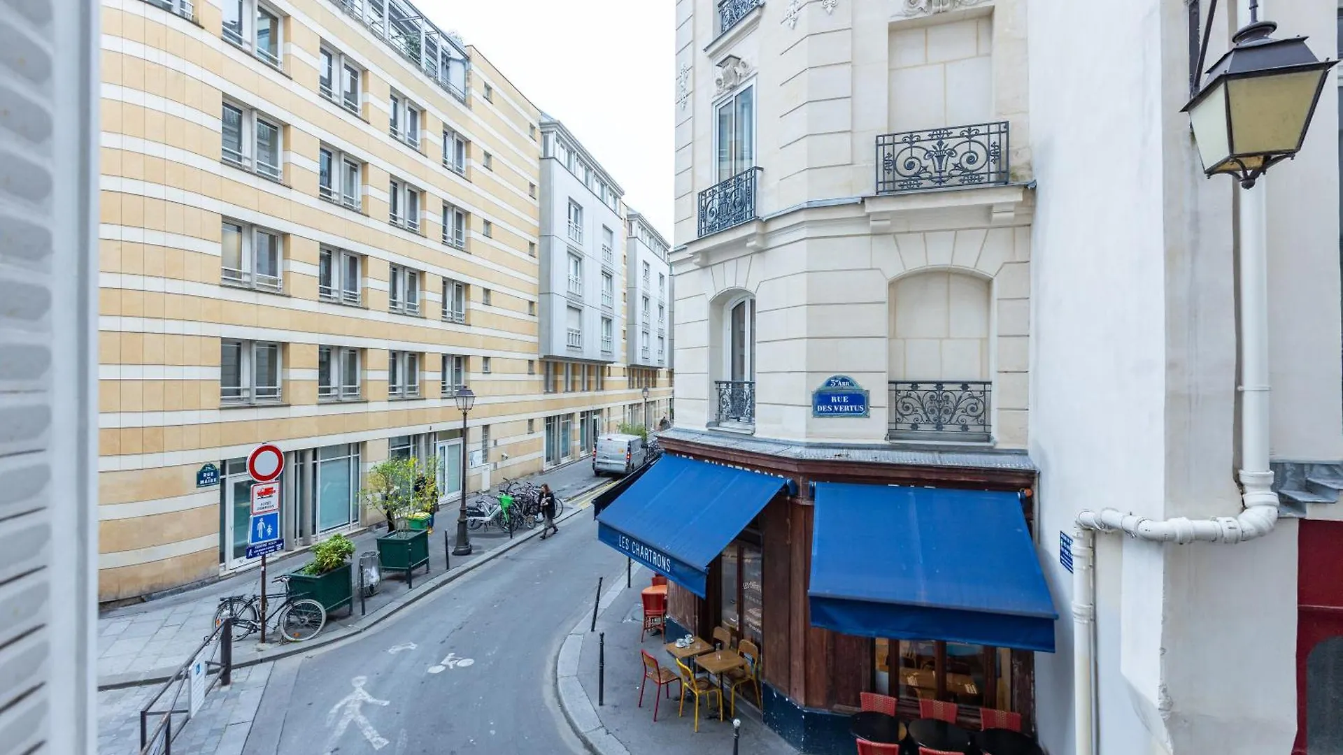 Coeur De Paris - Grand Appartement Climatise 3 Br Apartment