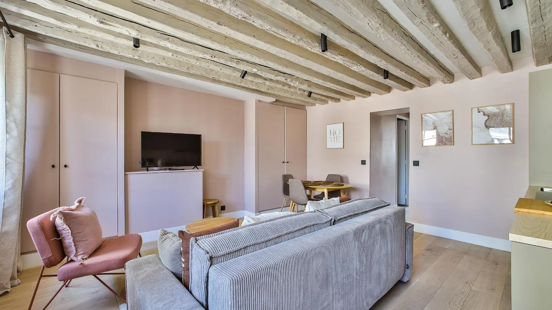 Coeur De Paris - Grand Appartement Climatise 3 Br 0*,  Γαλλία