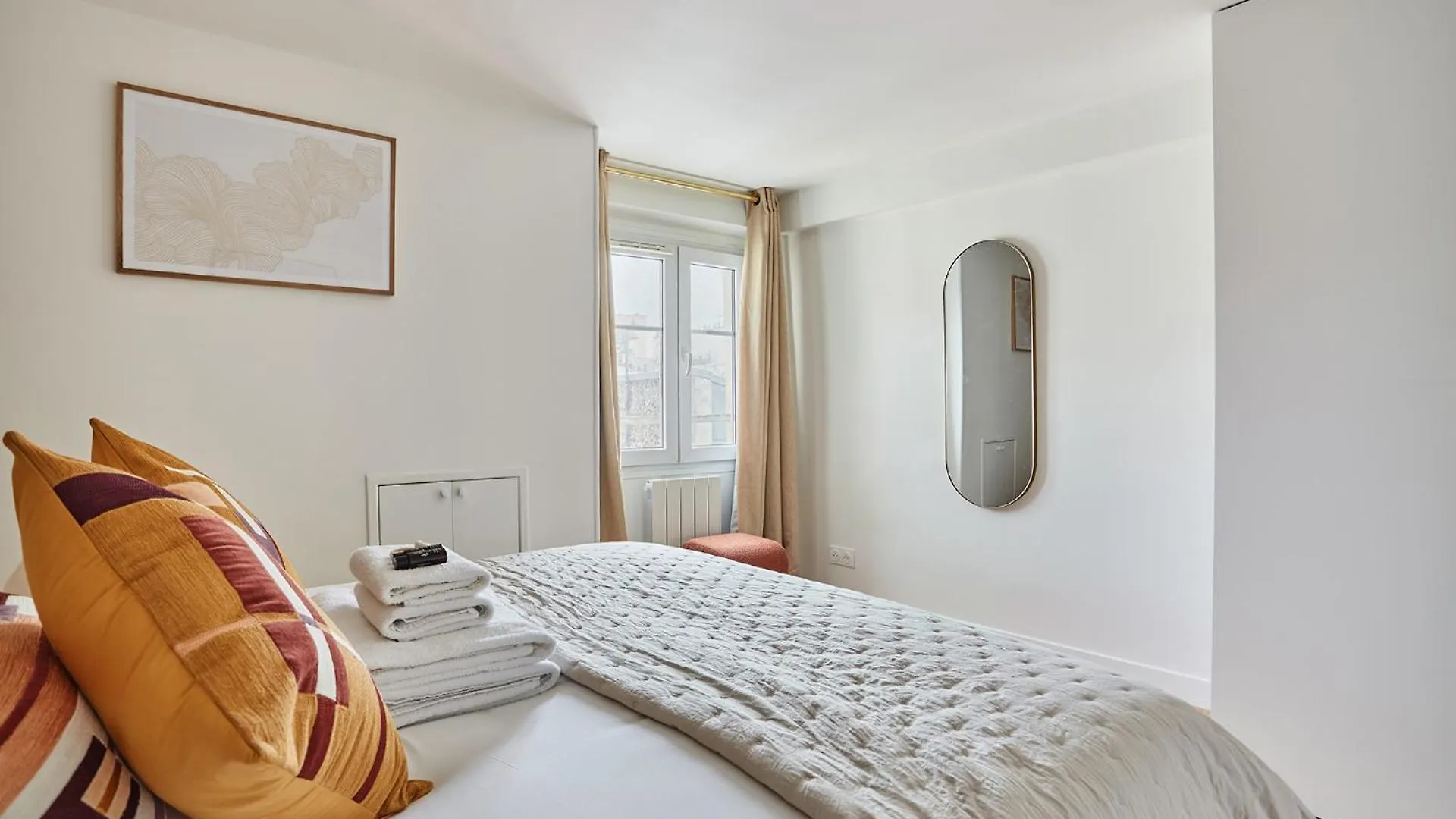 Coeur De Paris - Grand Appartement Climatise 3 Br