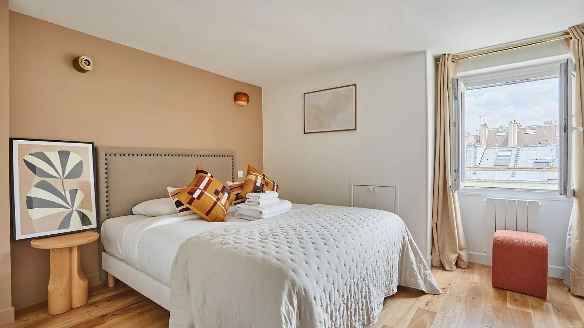 Coeur De Paris - Grand Appartement Climatise 3 Br 0*,