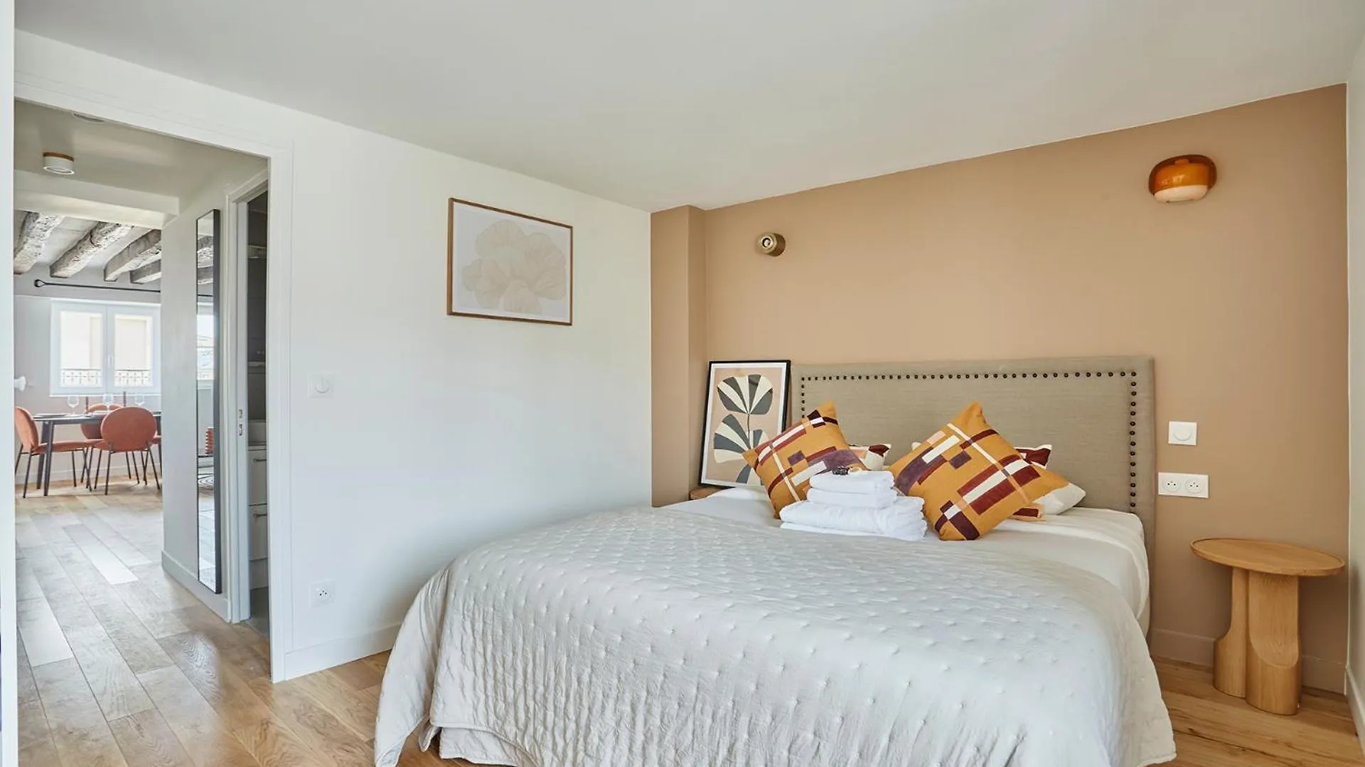 شقة Coeur De Paris - Grand Appartement Climatise 3 Br